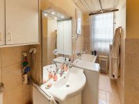 Eladó téglalakás, Kecskeméten 48.8 M Ft, 2 szobás