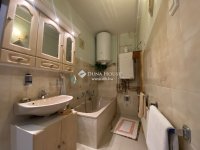 Eladó téglalakás, Veszprémben 79.99 M Ft, 3+3 szobás