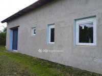 Eladó családi ház, Csehbányán 91 M Ft, 4 szobás