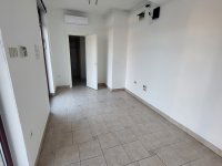 Eladó üzlethelyiség, IV. kerületben, Homoktövis utcában 32 M Ft