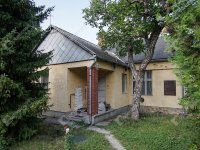 Eladó családi ház, Székesfehérvárott 64.99 M Ft, 2 szobás