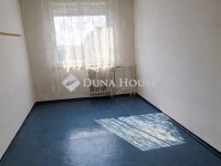 Eladó panellakás, Debrecenben 56 M Ft, 3 szobás