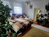 Eladó családi ház, Pécsett 32.3 M Ft, 2 szobás