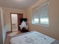 Eladó családi ház, Dunabogdányban 135 M Ft, 3 szobás