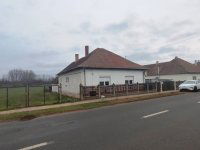 Eladó családi ház