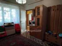 Eladó családi ház, Jászberényben 30 M Ft, 2 szobás