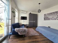 Eladó téglalakás, Pécsett 84.9 M Ft, 3 szobás