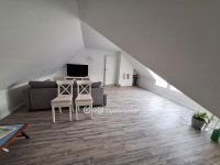 Eladó családi ház, Mosonmagyaróváron 144 M Ft, 8+2 szobás