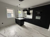 Eladó családi ház, Budapesten, XV. kerületben 168 M Ft, 4 szobás