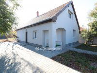 Eladó családi ház, Ráckevén 81.8 M Ft, 4 szobás