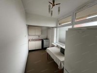 Eladó panellakás, Kecskeméten 38.9 M Ft, 1 szobás