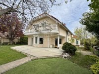 Eladó családi ház, Budaörsön 299 M Ft, 5+1 szobás