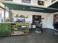 Eladó üzlethelyiség