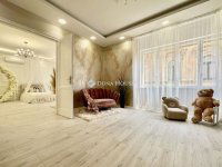 Eladó téglalakás, Pécsett 99.9 M Ft, 4 szobás