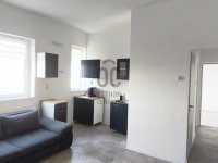 Eladó családi ház, Ajkán 61.5 M Ft, 4 szobás