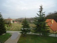 Eladó családi ház, Veszprémvarsányon 119 M Ft, 6 szobás