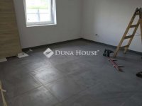 Eladó családi ház, Tápiószentmártonon 28.9 M Ft, 3 szobás