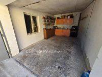 Eladó családi ház, Pápán 52 M Ft, 5+1 szobás