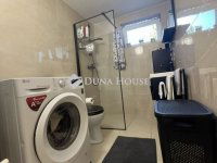 Eladó családi ház, Vecsésen 113.9 M Ft, 3 szobás