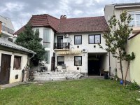 Eladó családi ház, Nagykanizsán 105 M Ft, 11 szobás