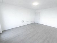 Eladó téglalakás, Kecskeméten 49.9 M Ft, 3 szobás