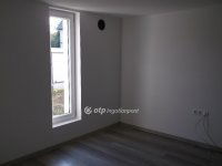 Eladó családi ház, Markazon 32.5 M Ft, 2 szobás