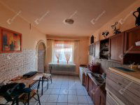 Eladó családi ház, Téten 76 M Ft, 3 szobás