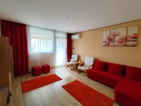 Eladó panellakás, Kecskeméten 54.5 M Ft, 3 szobás