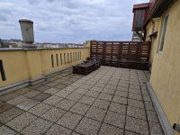 Kiadó téglalakás, albérlet, XI. kerületben, Kosztolányi Dezső téren