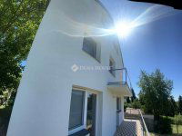 Eladó családi ház, Zalaegerszegen 75 M Ft, 8 szobás