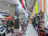 Eladó üzlethelyiség, V. kerületben 970 M Ft