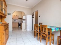 Eladó családi ház, Szigetszentmiklóson 85 M Ft, 5+1 szobás