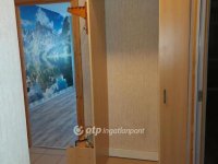 Eladó panellakás, Pécsett 56.8 M Ft, 3 szobás