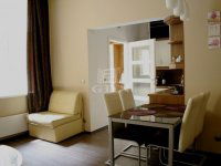 Eladó téglalakás, VI. kerületben 68.8 M Ft, 1+1 szobás