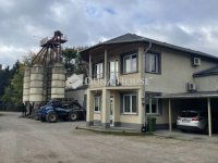 Eladó ipari ingatlan