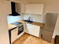 Kiadó téglalakás, albérlet