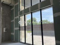 Eladó üzlethelyiség, XIII. kerületben 191.482 M Ft