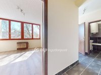 Eladó panellakás, Nyírbátorban 37.8 M Ft, 2 szobás