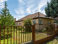 Eladó családi ház, Zámolyon 24.9 M Ft, 3 szobás
