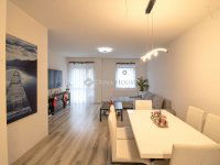 Eladó téglalakás, Vecsésen 119.9 M Ft, 5 szobás