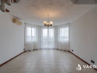 Kiadó téglalakás, albérlet, Szegeden 219 E Ft / hó, 4 szobás