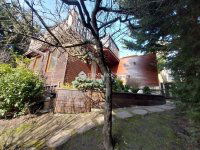 Eladó családi ház, Szentendrén 195 M Ft, 7 szobás