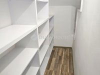 Eladó családi ház, Hosszúhetényen 99 M Ft, 4 szobás