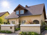 Eladó családi ház, Ajkán 135.6 M Ft, 6 szobás