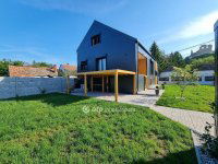 Eladó családi ház, Döbröntén 110 M Ft, 2+2 szobás