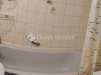 Eladó panellakás, Szegeden 56.5 M Ft, 2+1 szobás