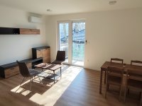 Eladó téglalakás, Balatonkenesén 73 M Ft, 2 szobás