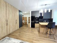 Eladó téglalakás, Pécsett 61.9 M Ft, 2 szobás