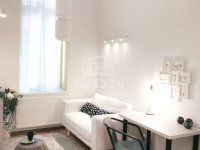 Eladó téglalakás, VI. kerületben 99 M Ft, 3+1 szobás