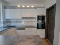 Eladó téglalakás, III. kerületben 219.9 M Ft, 4 szobás